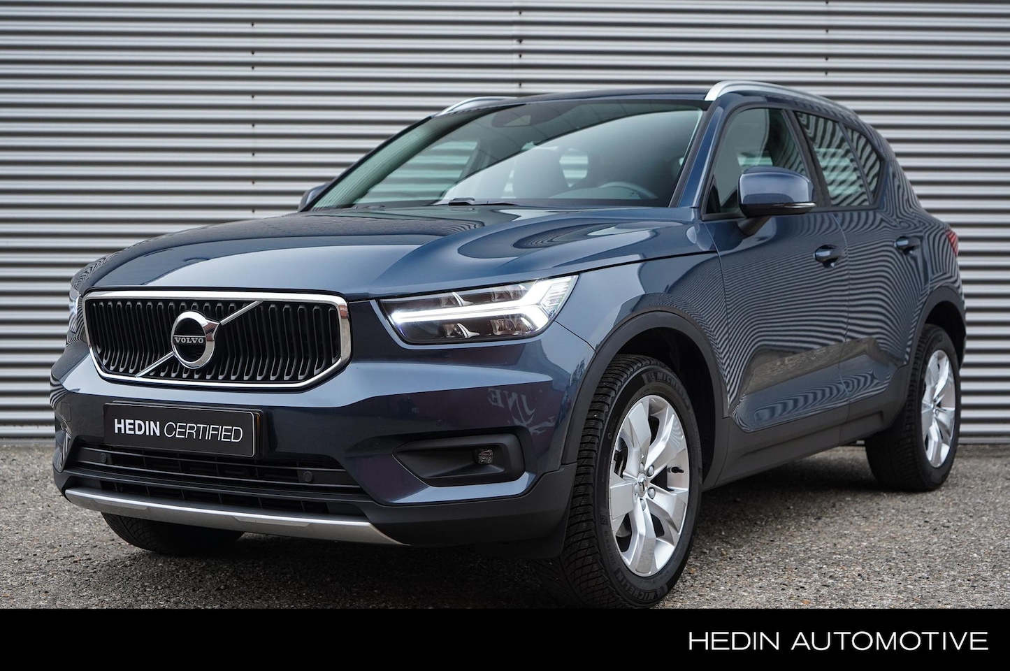 Volvo XC40 - T2 Business Pro | Adaptive Cruise | BLIS | PDC V/A | Parkeercamera | Keyless | Elektrische - AutoWereld.nl