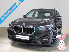 BMW X1 - xDrive25e Executive Sport Line Navi Plus LED Head-Up Display Stoelverwarming Achteruitrijc