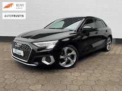 Audi A3 Sportback - 40 TFSIe S-Line l ACC l TREKHAAK l MATRIX