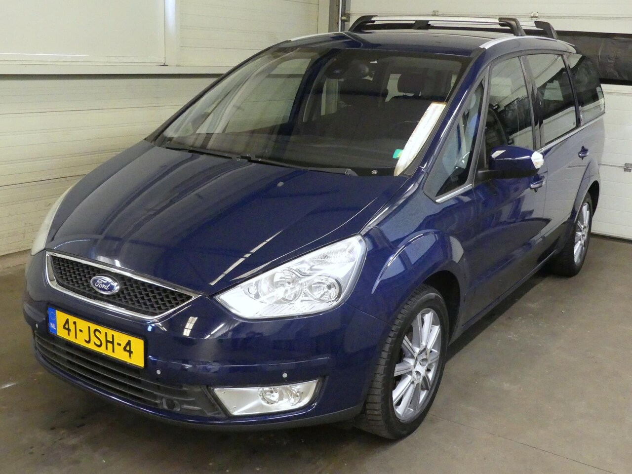 Ford Galaxy - 2.0-16V Ghia FlexiFuel - 7 persoons - Mooie auto! - AutoWereld.nl