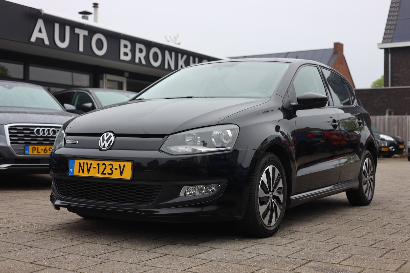 Volkswagen Polo - 1.0 BLUEMOTION EDITION | AIRCO | CRUISE | NL AUTO - AutoWereld.nl
