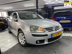 Volkswagen Golf - 1.6 FSI Comfortline