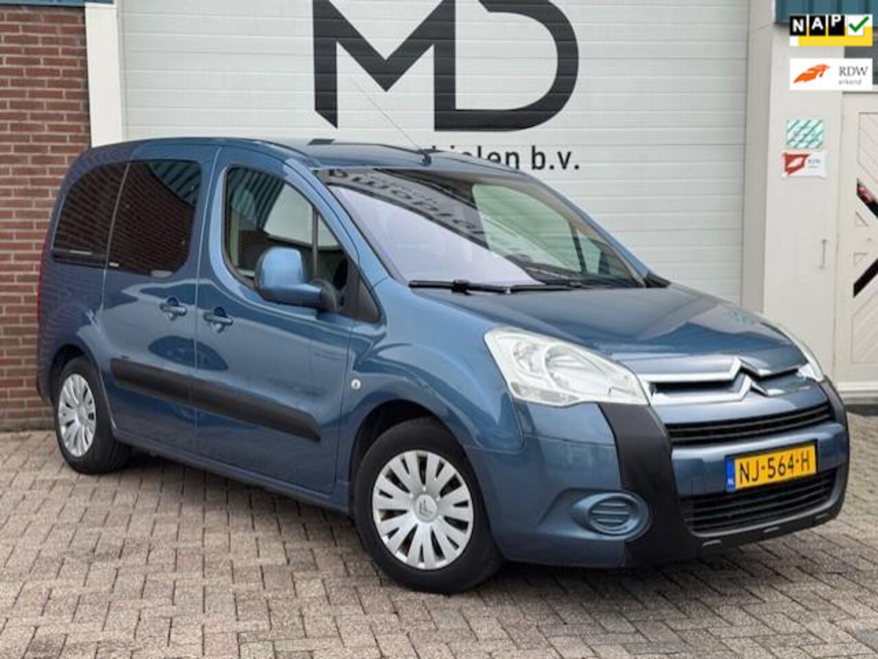 Citroën Berlingo - 1.6-16V Multispace -5 pers.- Clima-Trekhaak - AutoWereld.nl