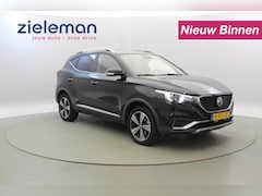 MG ZS - Luxury 45 kWh - Panorama, Leer, Carplay SOH 92%