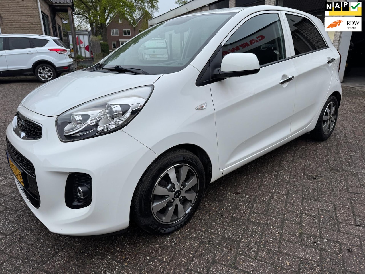 Kia Picanto - 1.0 CVVT First Edition AIRCO ORG 109043 KM NAP O.H BOEKJES LM VELGEN NW APK AFLEVERING! - AutoWereld.nl