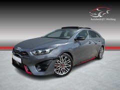 Kia Pro cee'd - ProCeed 1.6 T-GDi GT leer/pano/trekhaak / digitaal