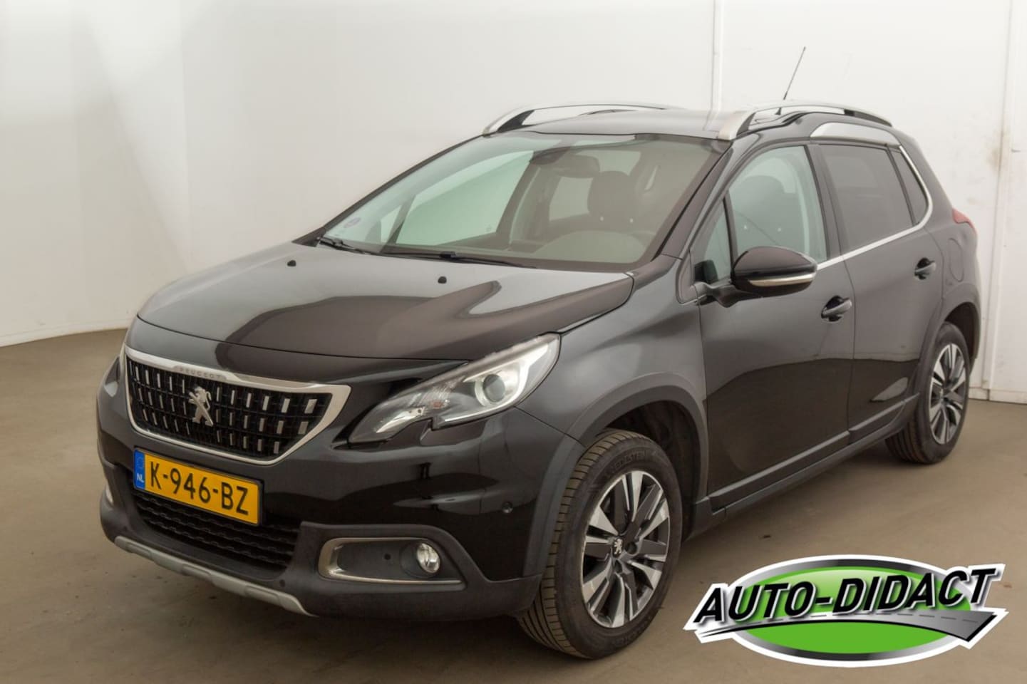 Peugeot 2008 - 1.2 PureTech Allure Olieverbruik - AutoWereld.nl