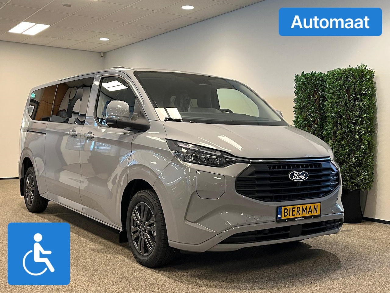 Ford Transit Custom - L2H1 Rolstoelbus Automaat HYBRIDE - AutoWereld.nl