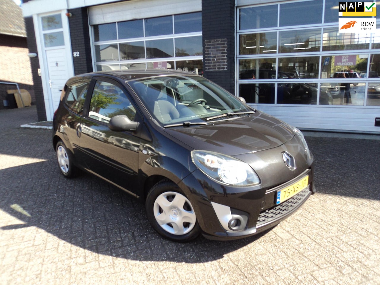 Renault Twingo - 1.2-16V Dynamique Airco - AutoWereld.nl