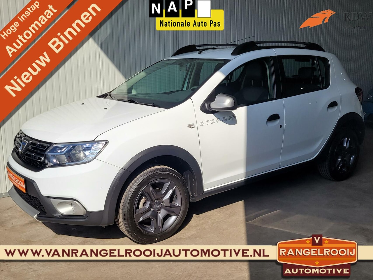 Dacia Sandero Stepway - 0.9 TCe SL Automaat, airco, cruise, navi - AutoWereld.nl