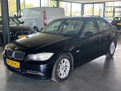 BMW 3-serie - (e90) 2.0 I 318 Business Line