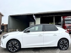 Opel Corsa-e - 50kWh 136pk Automaat elegance - nap - full led - nav - camera - stoelverw - stuurverw - li