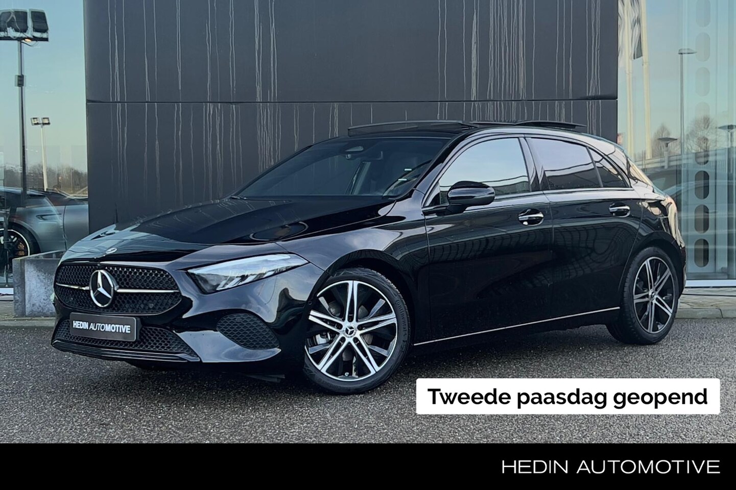 Mercedes-Benz A-klasse - A 180 Automaat Star Edition Limited Luxury Line | Nightpakket | Panoramadak - AutoWereld.nl