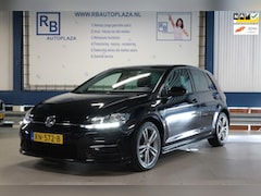 Volkswagen Golf - 1.0 TSI R-LINE / DIGI DASH / STOEL MASSAGE / VOL