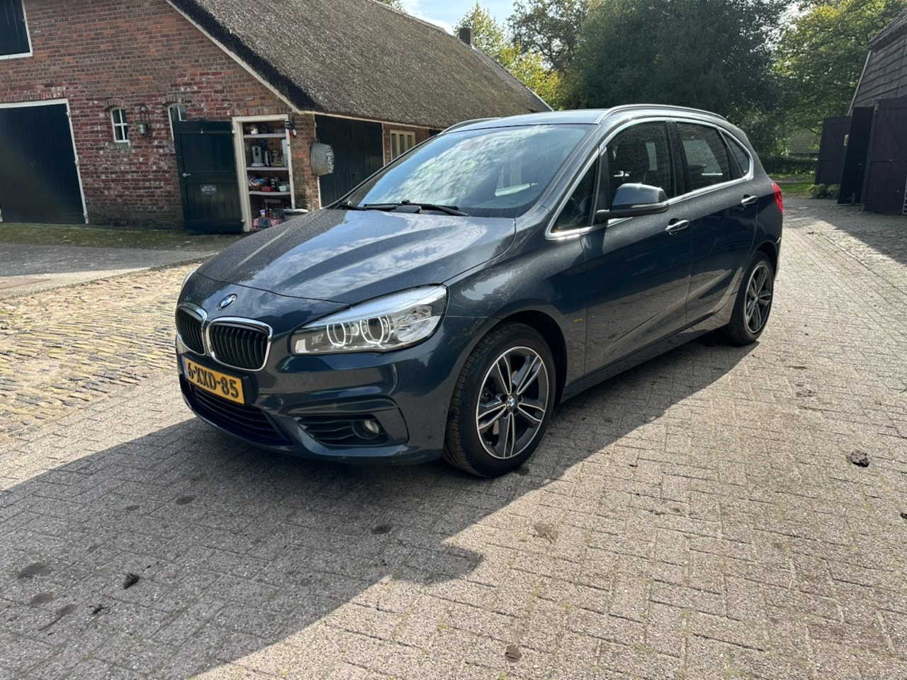 BMW 2-serie Active Tourer - 218i Executive Sportline ! Navi, LED,17". Zeer mooi !!! - AutoWereld.nl