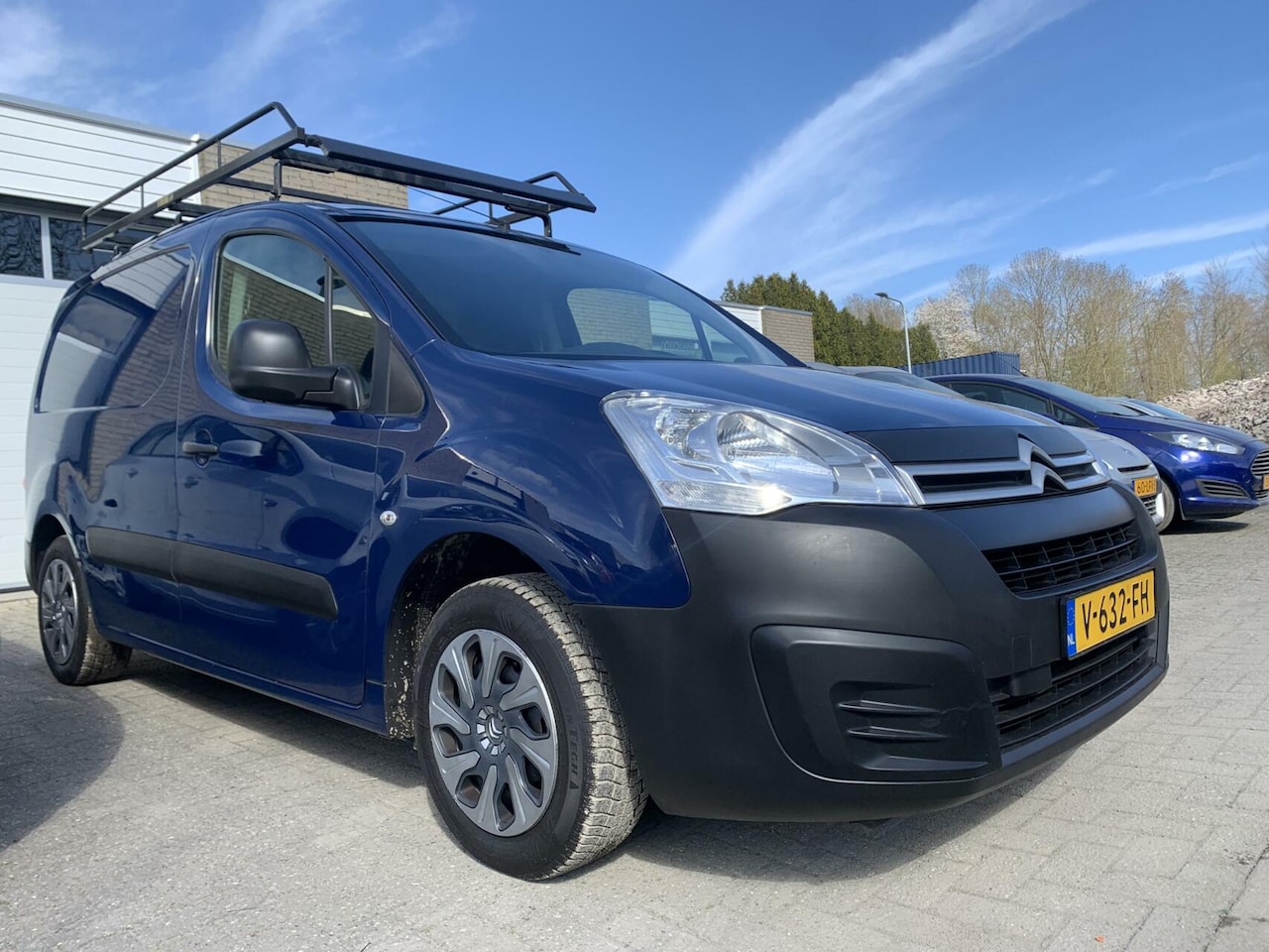Citroën Berlingo - bestel 1.6 BlueHDI 75 Club Airco Trekhaak Cruise control - AutoWereld.nl
