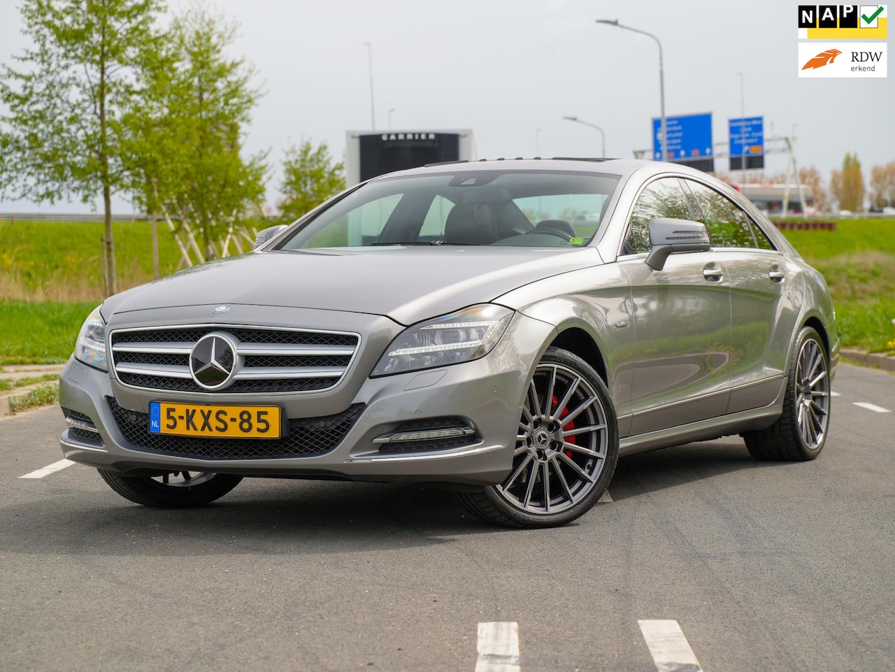 Mercedes-Benz CLS-klasse - 350 CDI / Schuifdak / Leder / Achteruitrijcamera / 19inch.LMV - AutoWereld.nl