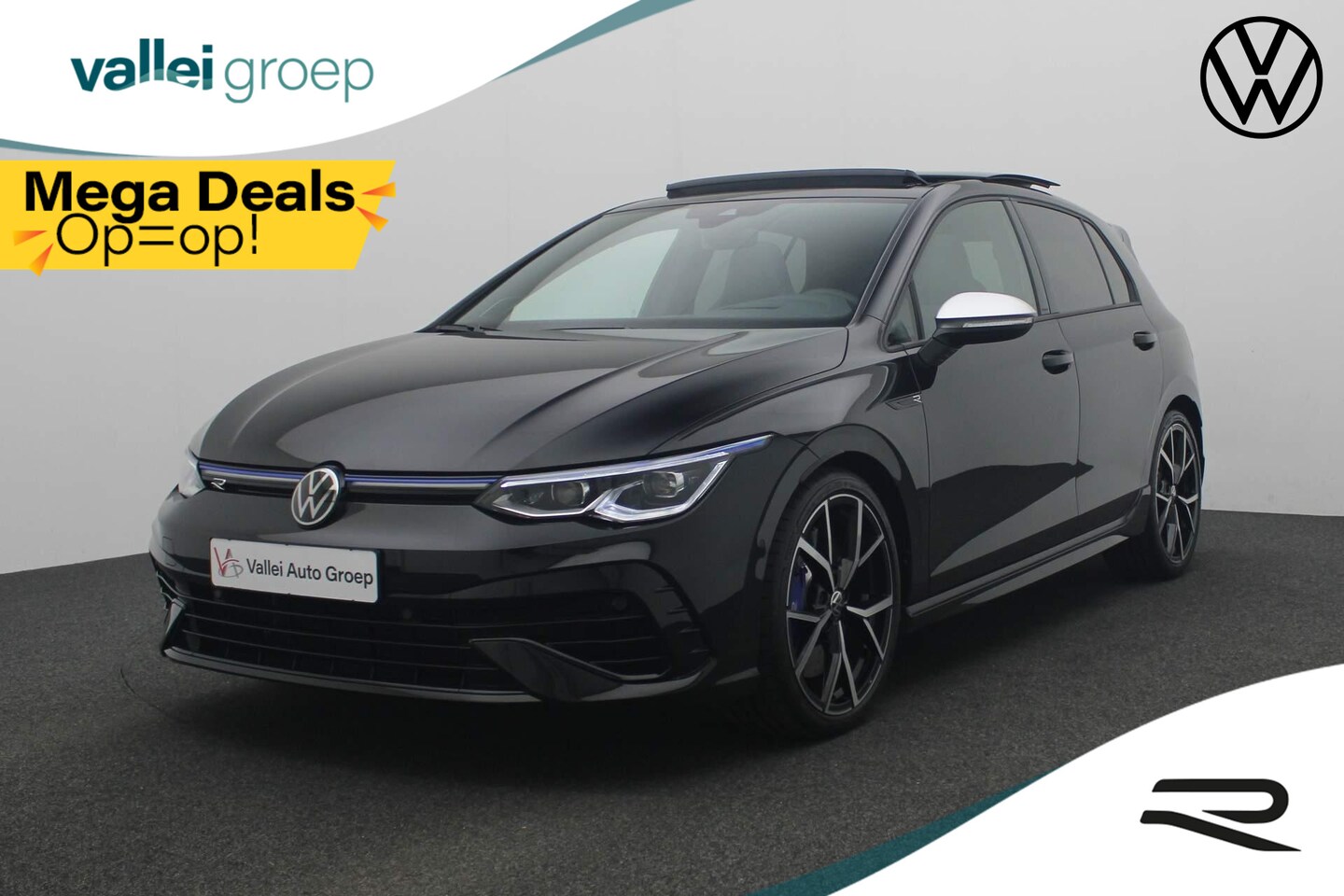 Volkswagen Golf - 2.0 TSI 333PK DSG R 4Motion | Pano | Harman/Kardon | Adaptief onderstel | IQ Light | Keyle - AutoWereld.nl