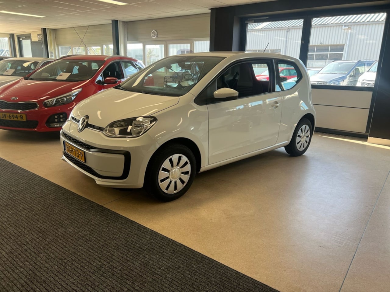 Volkswagen Up! - 1.0 1.0 - AutoWereld.nl