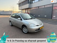 Toyota Prius - 1.5 VVT-i Automaat rijd en schakelt perfect