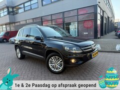 Volkswagen Tiguan - 2.0 TSI Sport&Style 4Motion Automaat Stoelverwarming Clima
