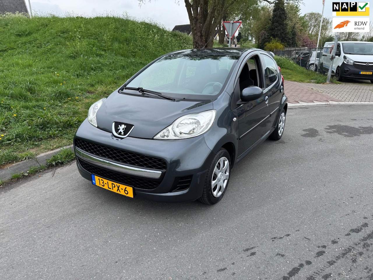 Peugeot 107 - 1.0-12V XS Airco Elek pakket - AutoWereld.nl