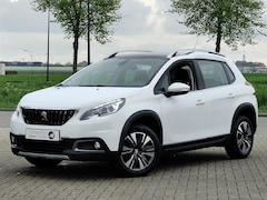 Peugeot 2008 - 1.2 PureTech GT-line | Carplay | Navi | Panorama | Half Leder | Stoelverwarming