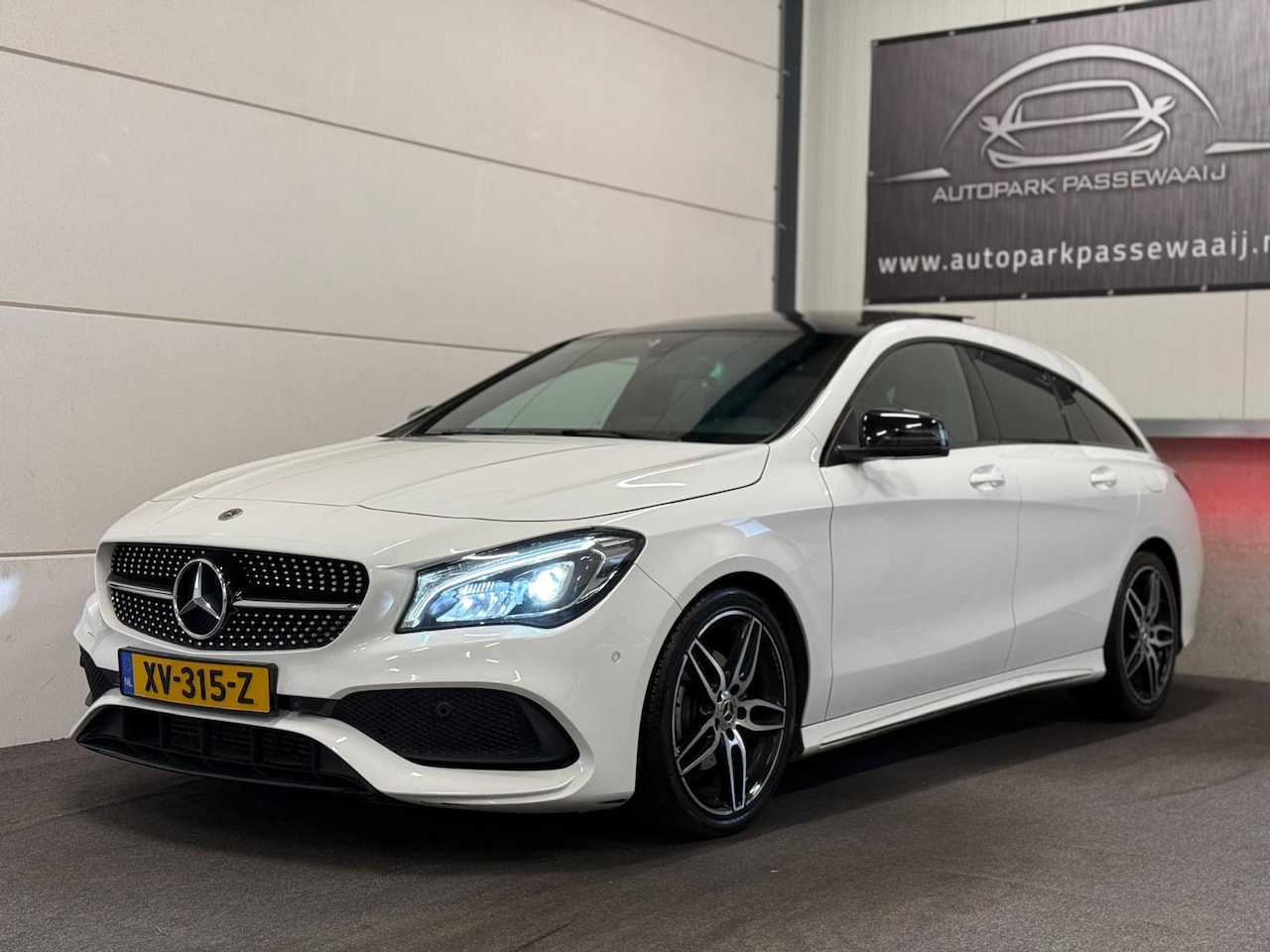 Mercedes-Benz CLA-klasse Shooting Brake - 180 AMG Night Edition, Pano, Cruise Control, NAP, LED, Achteruitrijcamera, Stoelverwarming - AutoWereld.nl