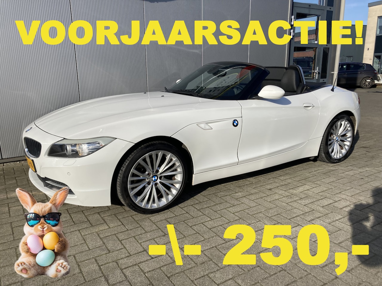 BMW Z4 Roadster - sDrive23i Stoelverwarming | Dealer onderhouden | Windscherm | Navigatie | Blue Tooth - AutoWereld.nl