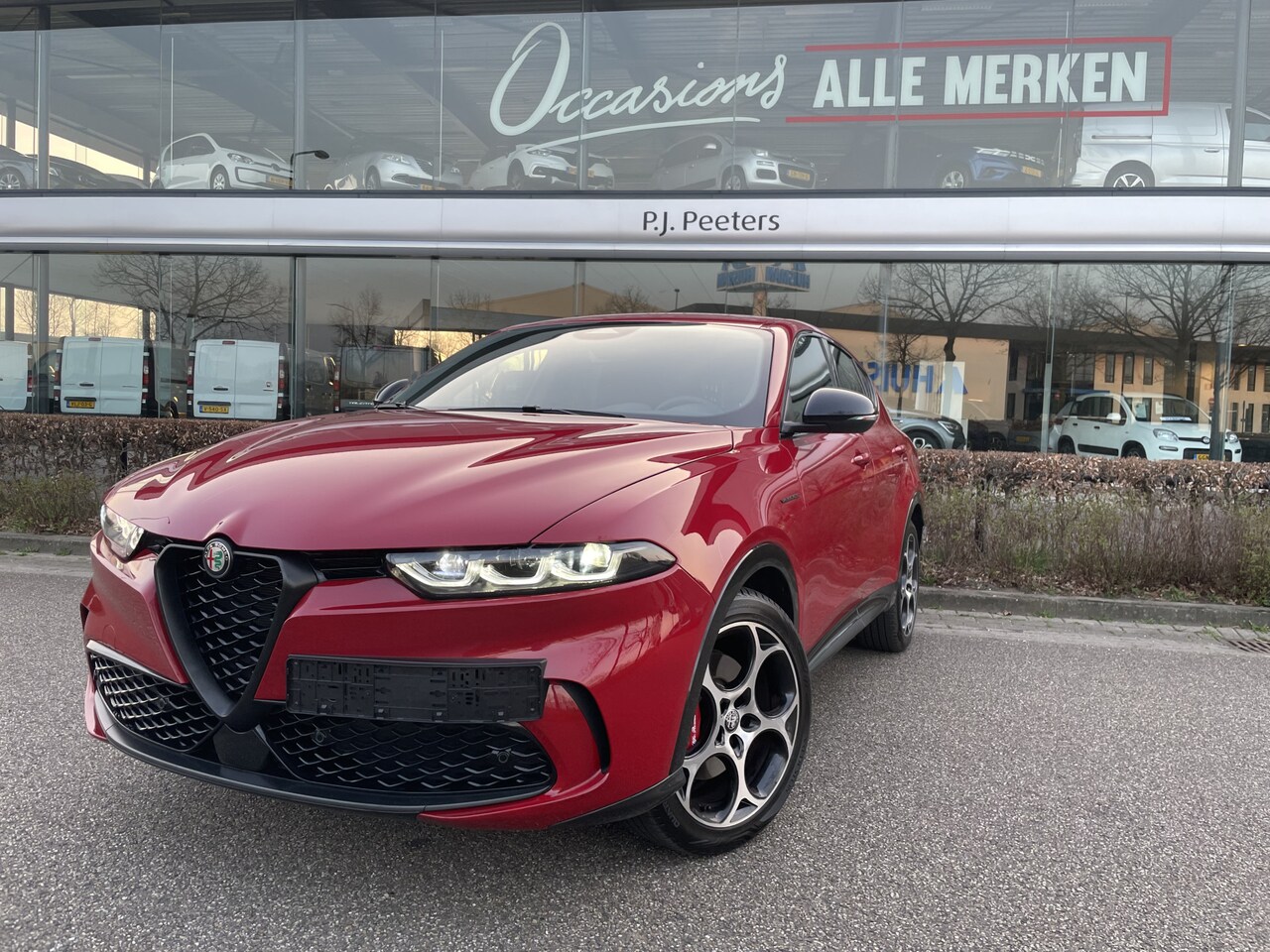 Alfa Romeo Tonale - 1.5 Hybrid 160PK VGT TCT7 Veloce Automaat - Climate control - Cruise control -Park. sensor - AutoWereld.nl
