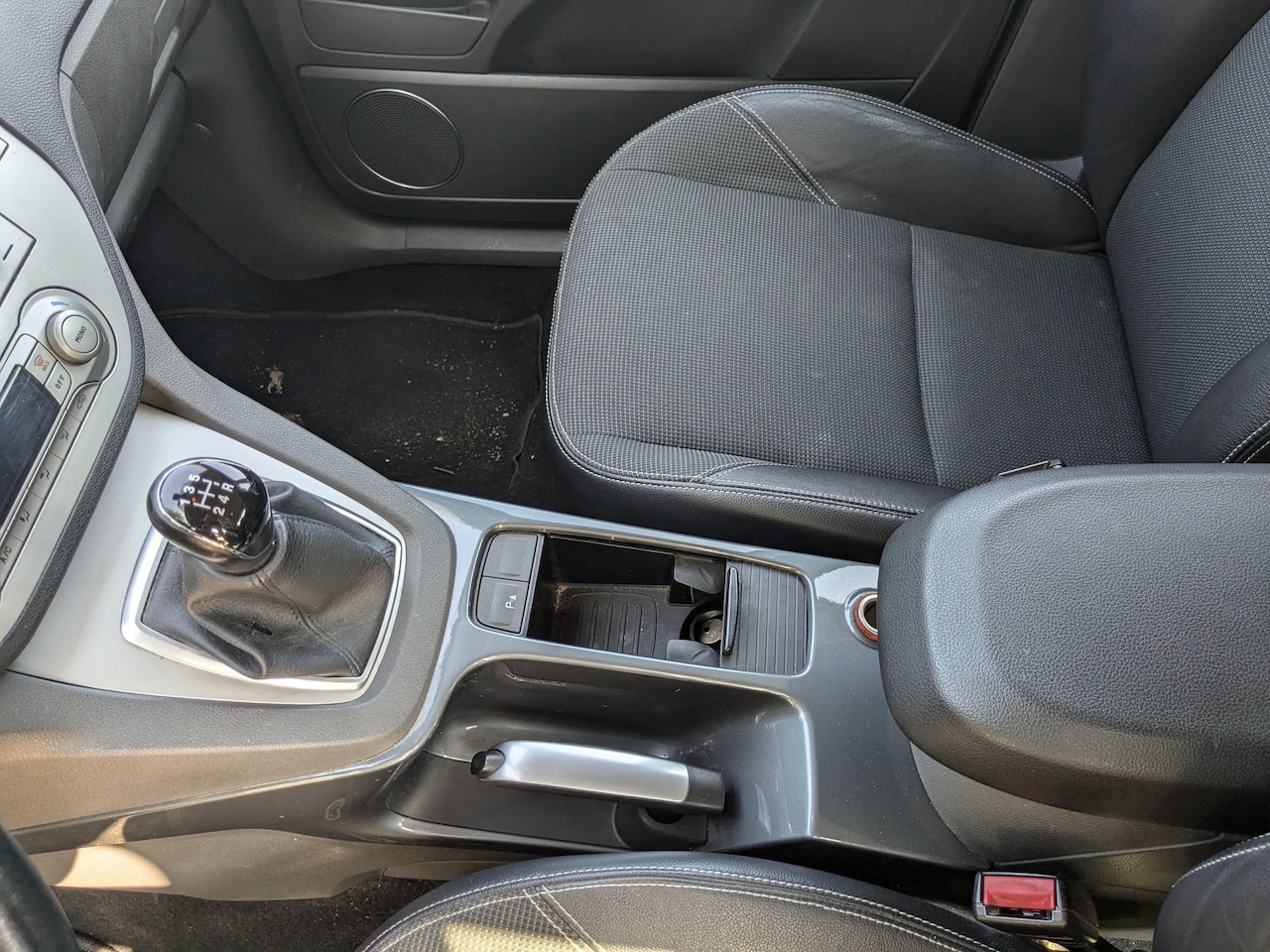 Ford C-Max - 1.8-16V Titanium - AutoWereld.nl