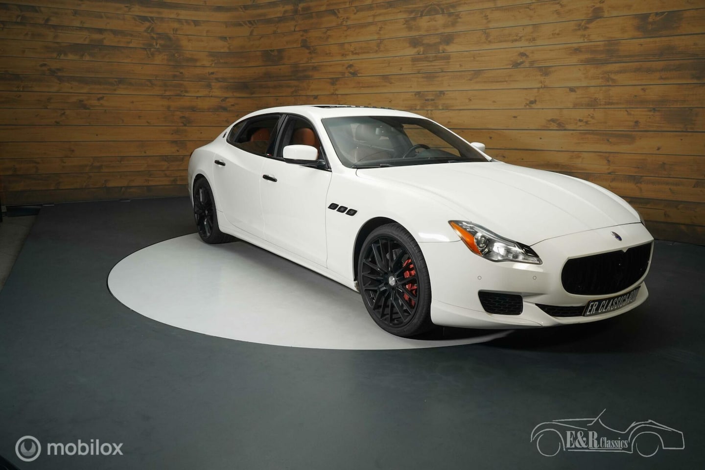 Maserati Quattroporte - GTS - AutoWereld.nl