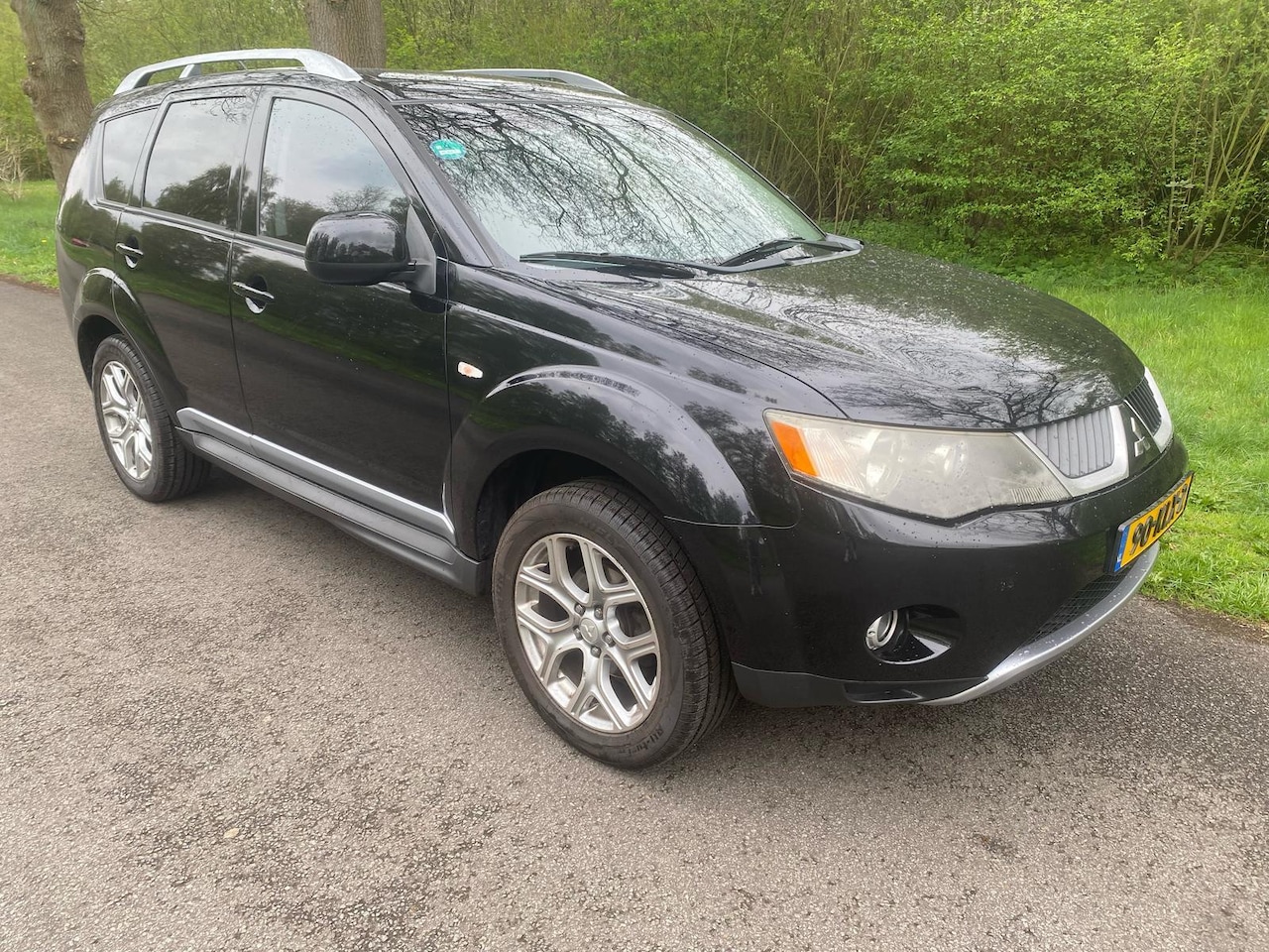 Mitsubishi Outlander - 2.4 Inspire 2WD Special Edition 2.4 Inspire 2WD Special Edition - AutoWereld.nl