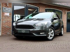 Ford Focus Wagon - 1.0 Titanium Edition | NAVIGATIE | CRUISE | STOEL/STUURVERW. | CLIMATE CONTROL | TREKHAAK