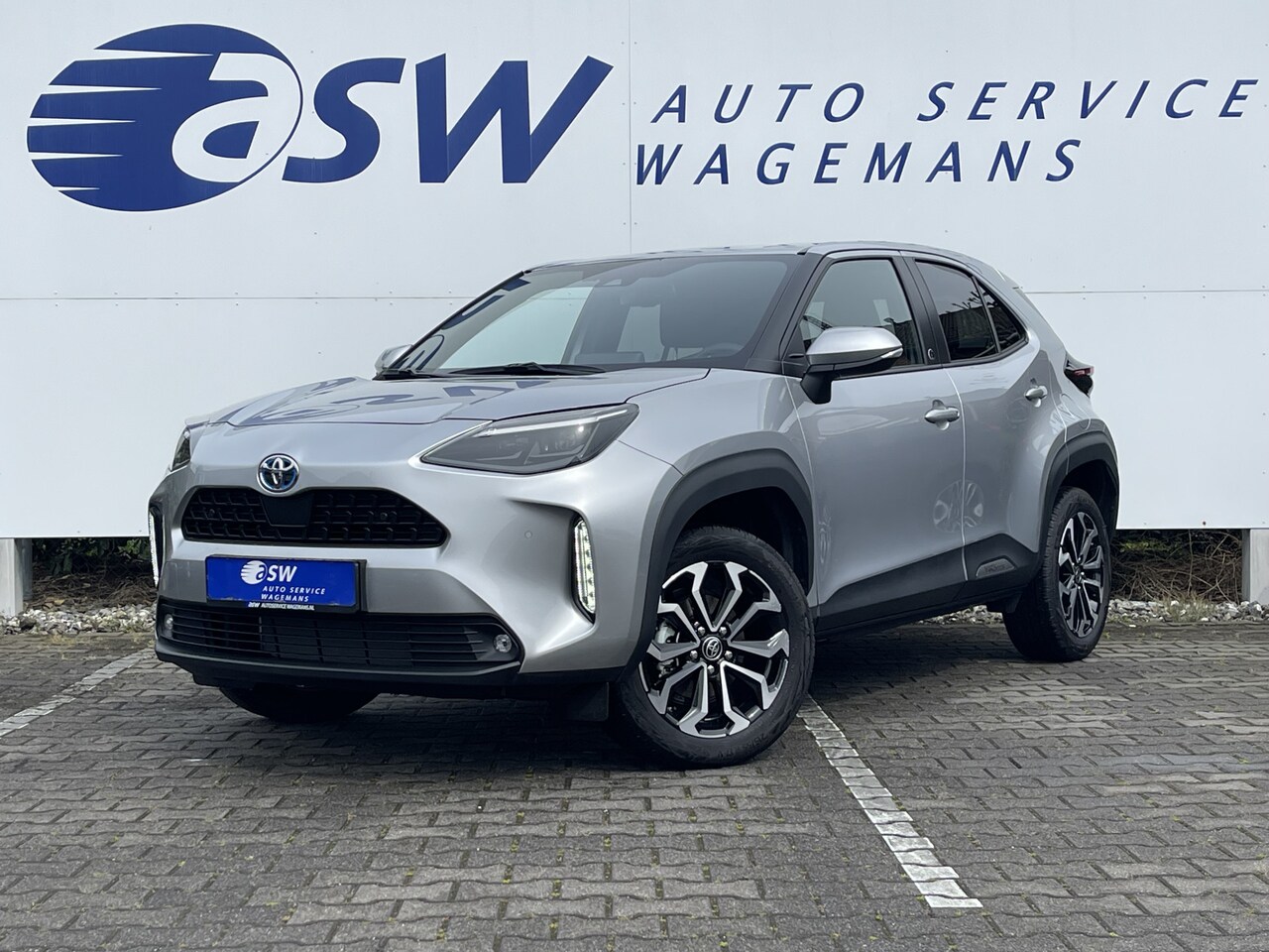 Toyota Yaris Cross - 1.5 Hybrid Team D | CarPlay | Camera | ACC | LED | DAB+ | Keyless - AutoWereld.nl
