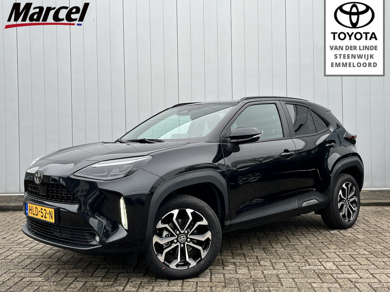 Toyota Yaris Cross - 1.5 Hybrid 115 First Edition Limited Parkeersensoren Stoel Stuurverwarming Carplay Navi - AutoWereld.nl