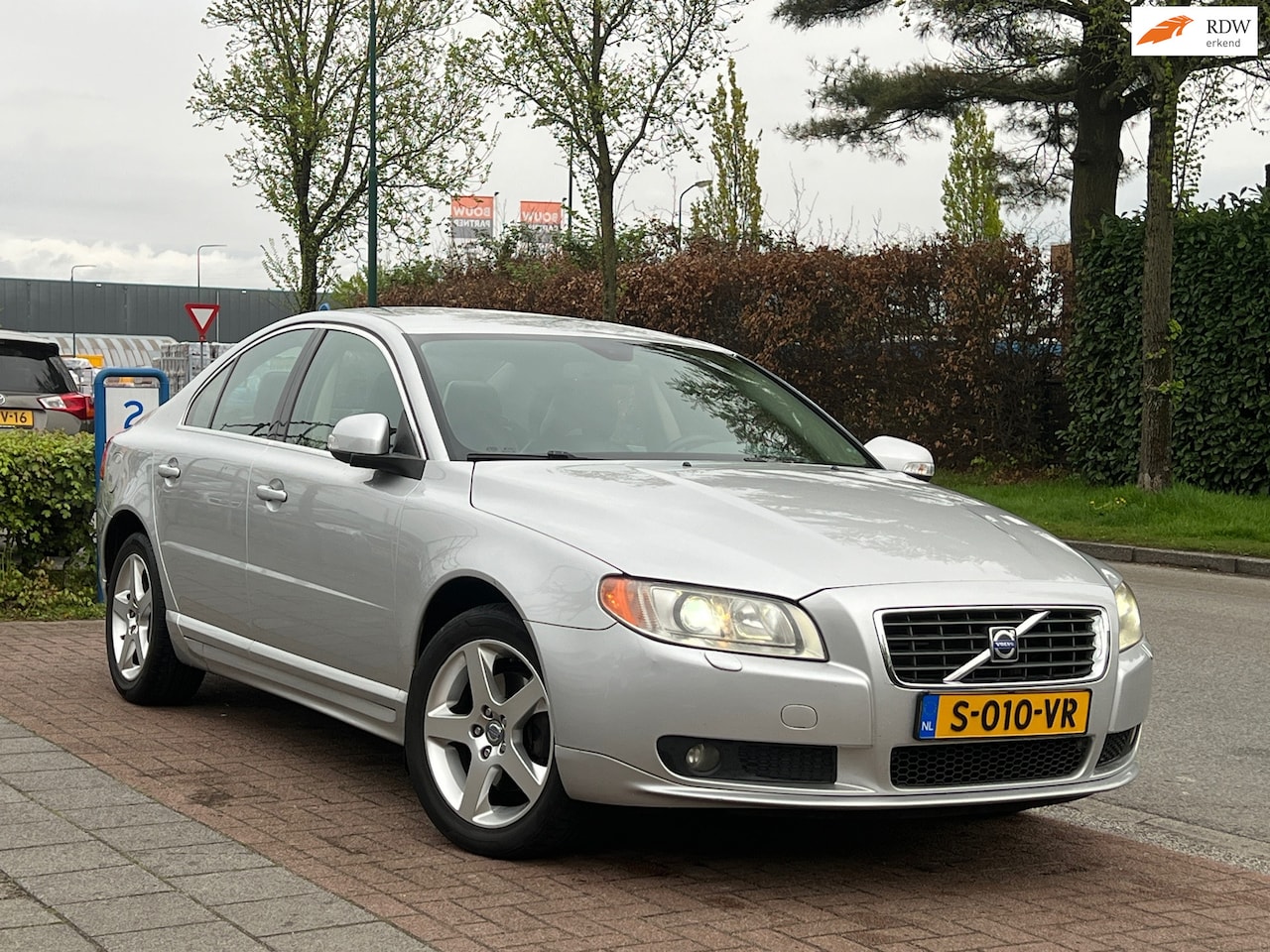 Volvo S80 - 3.2 Momentum *Automaat|APK 04-2026 - AutoWereld.nl