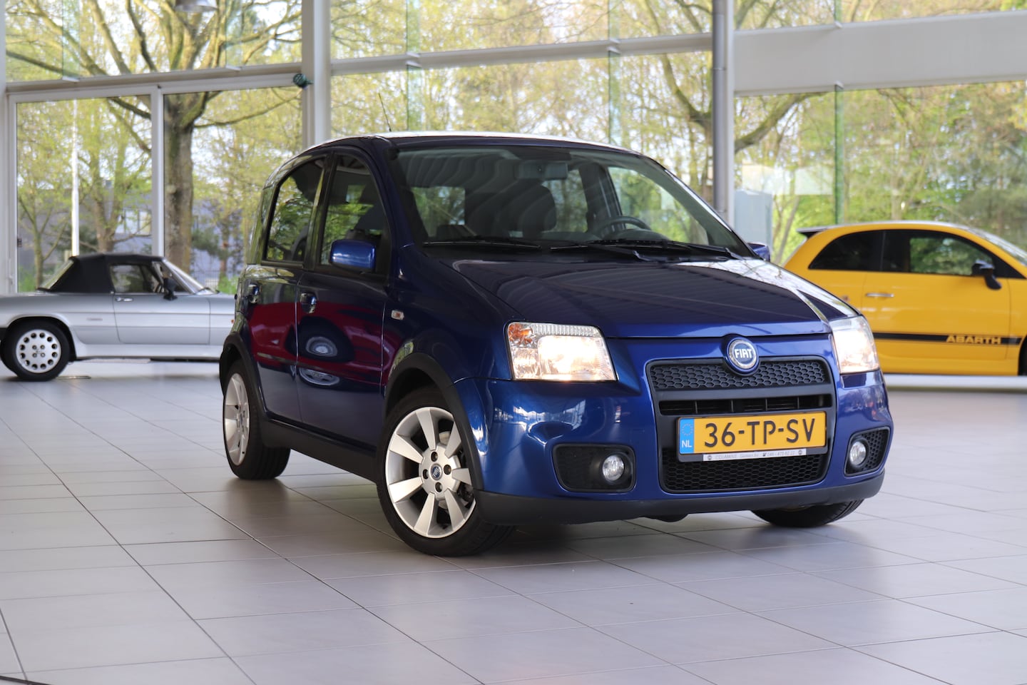 Fiat Panda - 1.4 16V Sport 100HP - eerste eigenaar - AutoWereld.nl