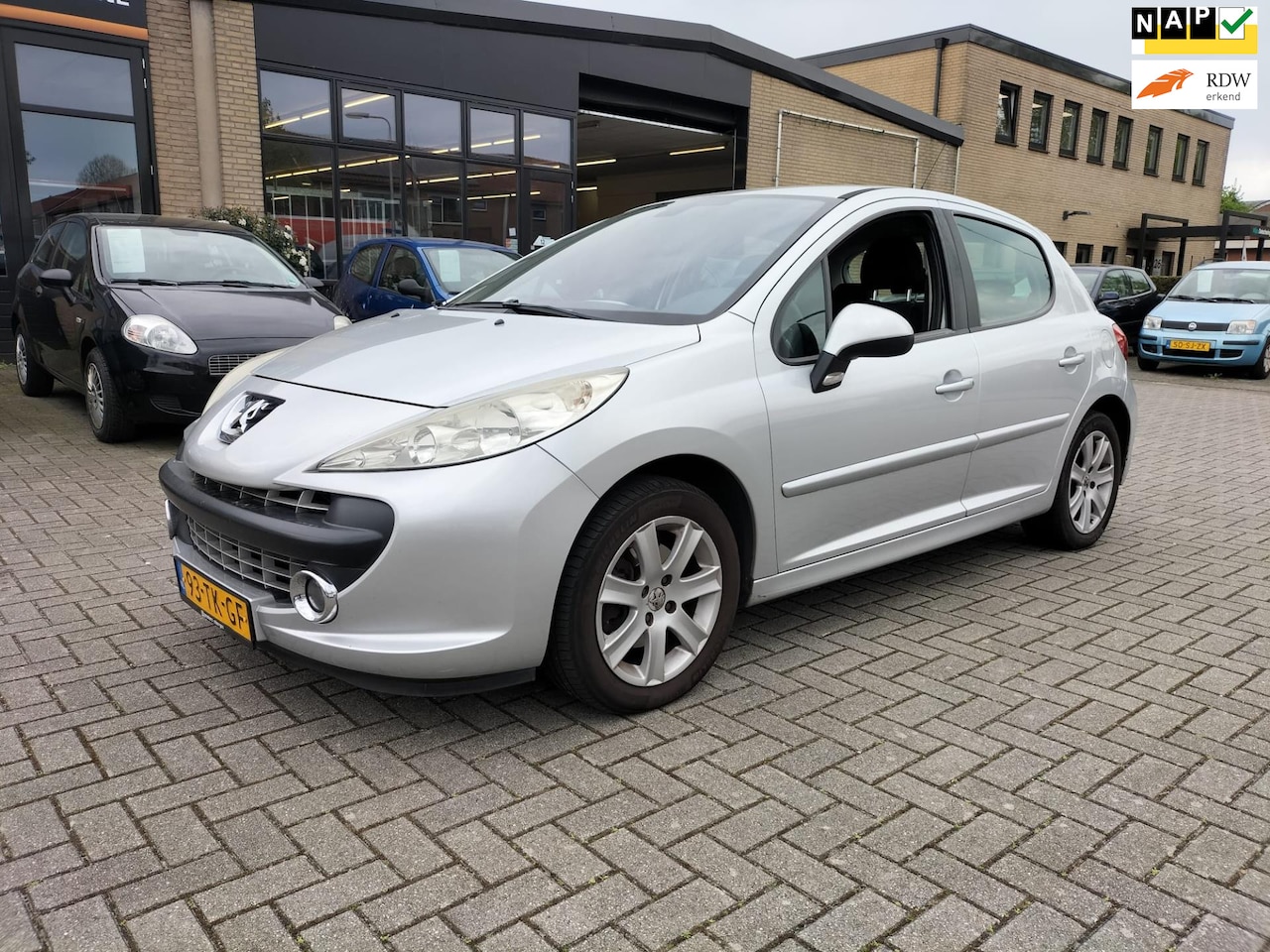 Peugeot 207 - 1.6-16V XS Pack 1.6-16V XS Pack - AutoWereld.nl