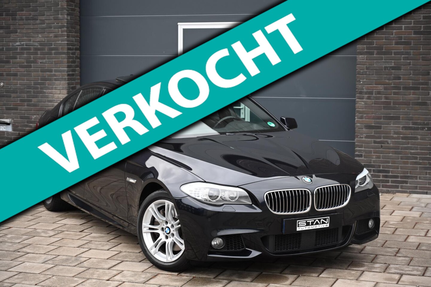 BMW 5-serie - 535xi High Executive | 2E EIGENAAR, PANO, ACC, TREKHAAK - AutoWereld.nl