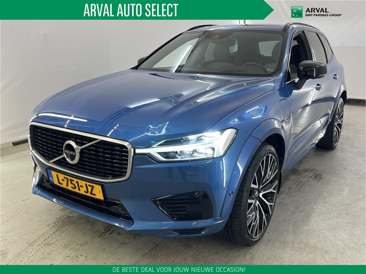 Volvo XC60 - 2.0 Recharge T8 390pk AWD PHEV R-Design Inscription Plus Line | 21" Velgen| Panoramadak | - AutoWereld.nl