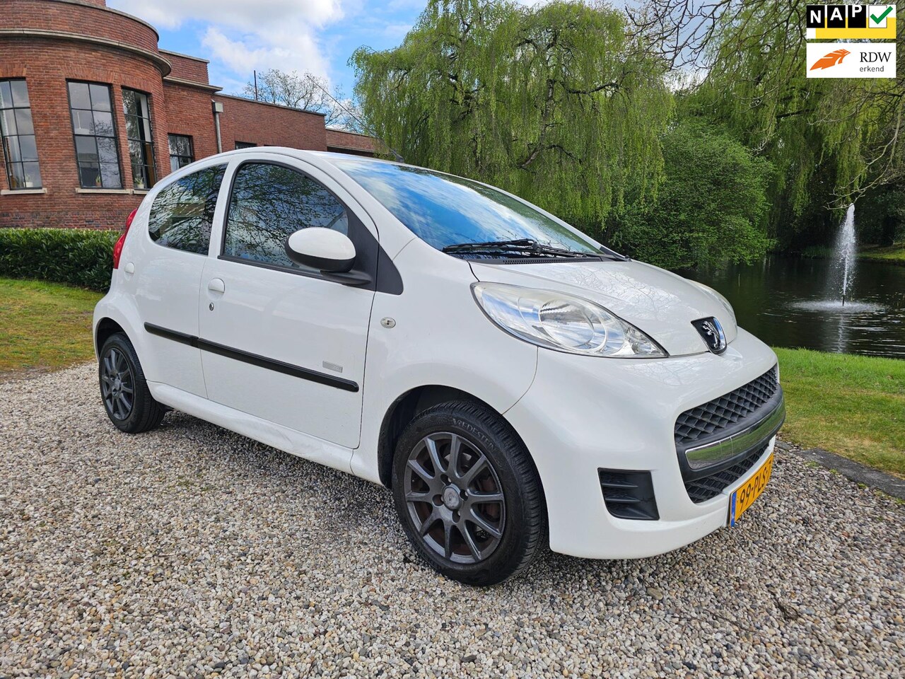 Peugeot 107 - 1.0-12V Millesim 200 AUTOMAAT/airco - AutoWereld.nl