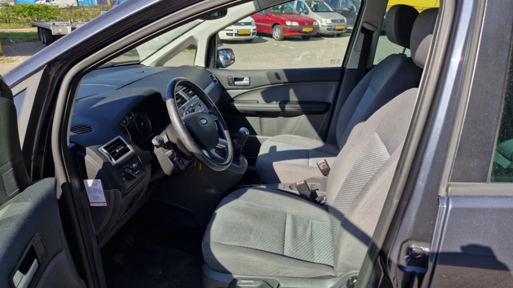 Ford Focus C-Max - 1.8-16V Futura 1.8-16V Futura