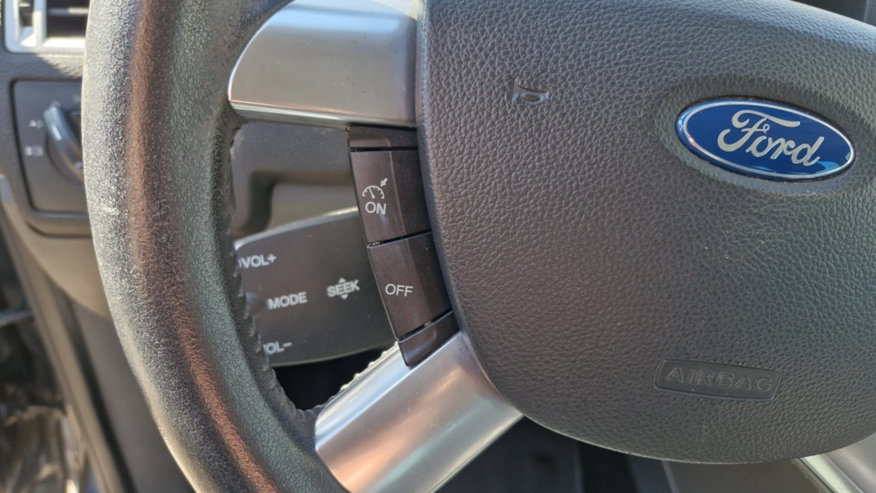 Ford Focus C-Max - 1.8-16V Futura 1.8-16V Futura