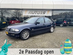 BMW 3-serie - 318i Executive