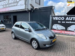 Toyota Yaris - 1.3 VVTi Terra airco nieuwstaat nieuwe apk