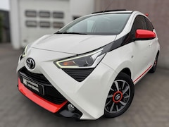 Toyota Aygo - 1.0 VVT-i x-otic CABRIOTOP / CAMERA / CARPLAY / NL AUTO / BLUETOOTH / HALF LEDER