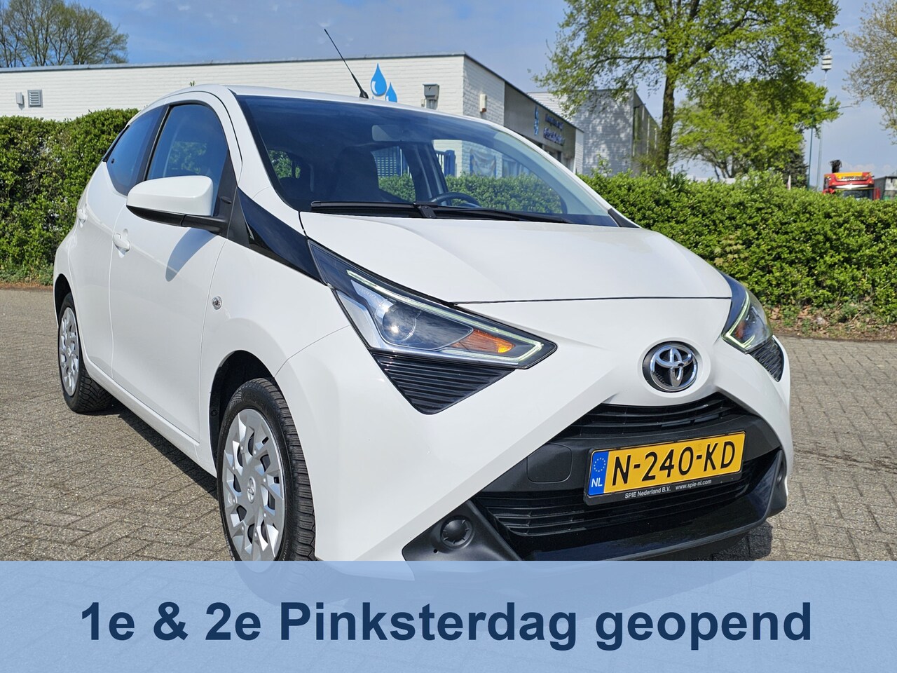Toyota Aygo - 1.0 VVT-i x-play 1.0 VVT-i x-play, 1e Eig! Camera! Cruise! 1e en 2e Paasdag OPEN! - AutoWereld.nl