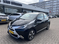 Toyota Aygo - 1.0 VVT-i x-clusiv Navi Lmv Bluetooth Nap