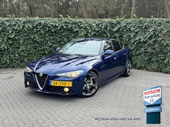 Alfa Romeo Giulia - 2.2 Automaat | Leer | 19' inch | Navi